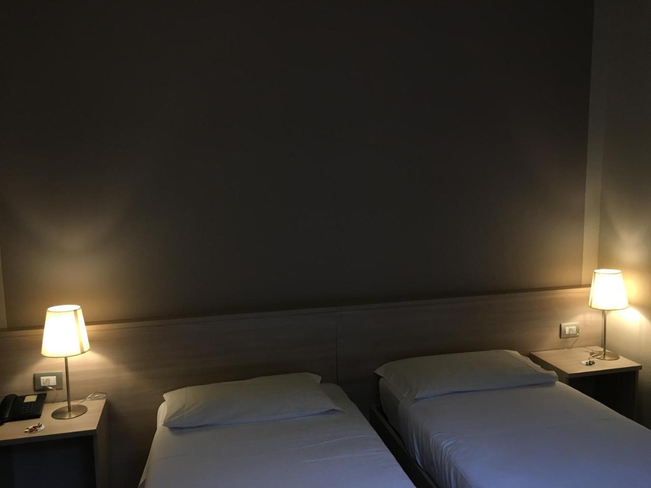 Scarlatti Hotel Milano Exterior photo